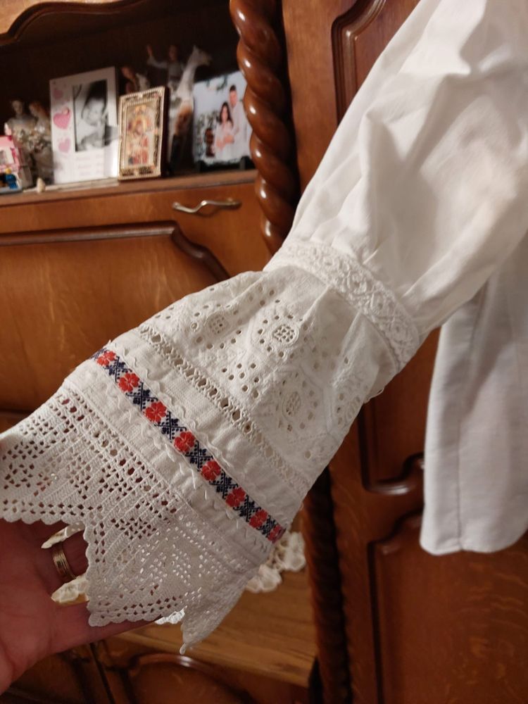 Camasa, Ie traditionala