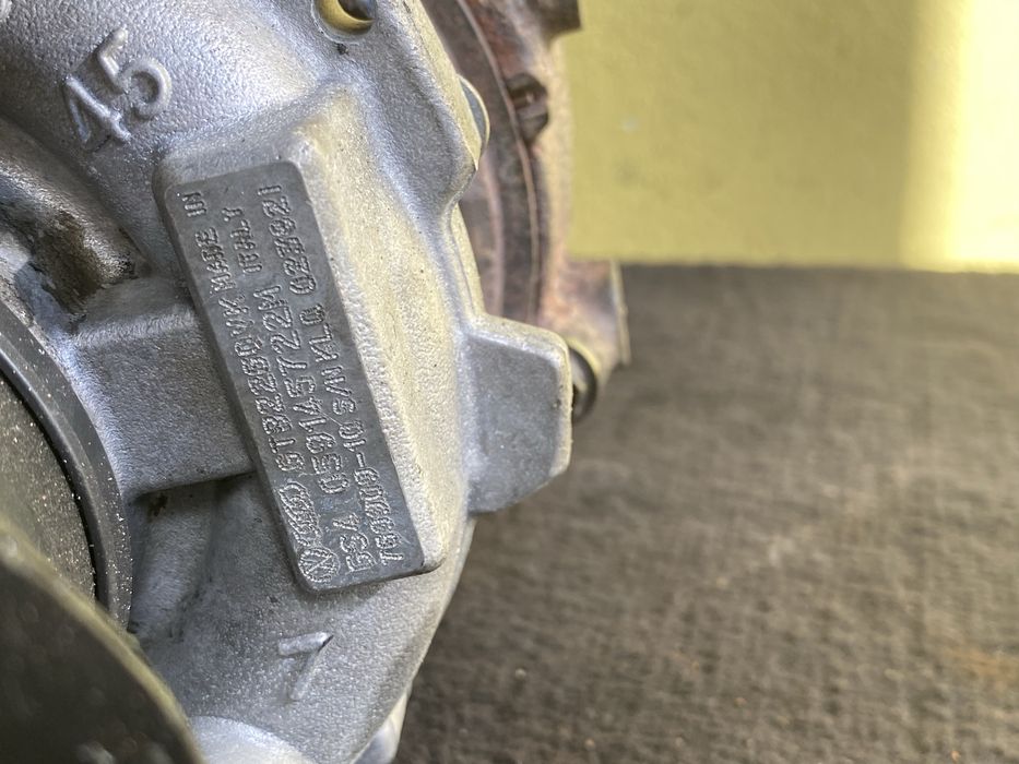 Turbo/Turbina Audi Q7 3.0 TDI BUG Pret 1300 lei fara joc la ax