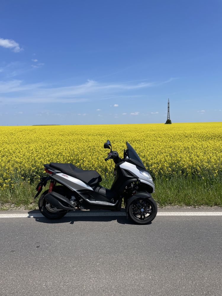 Piaggio MP3 Sport 300cmc