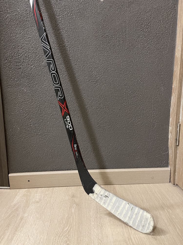 Продам клюшку BAUER vapor x900 lite