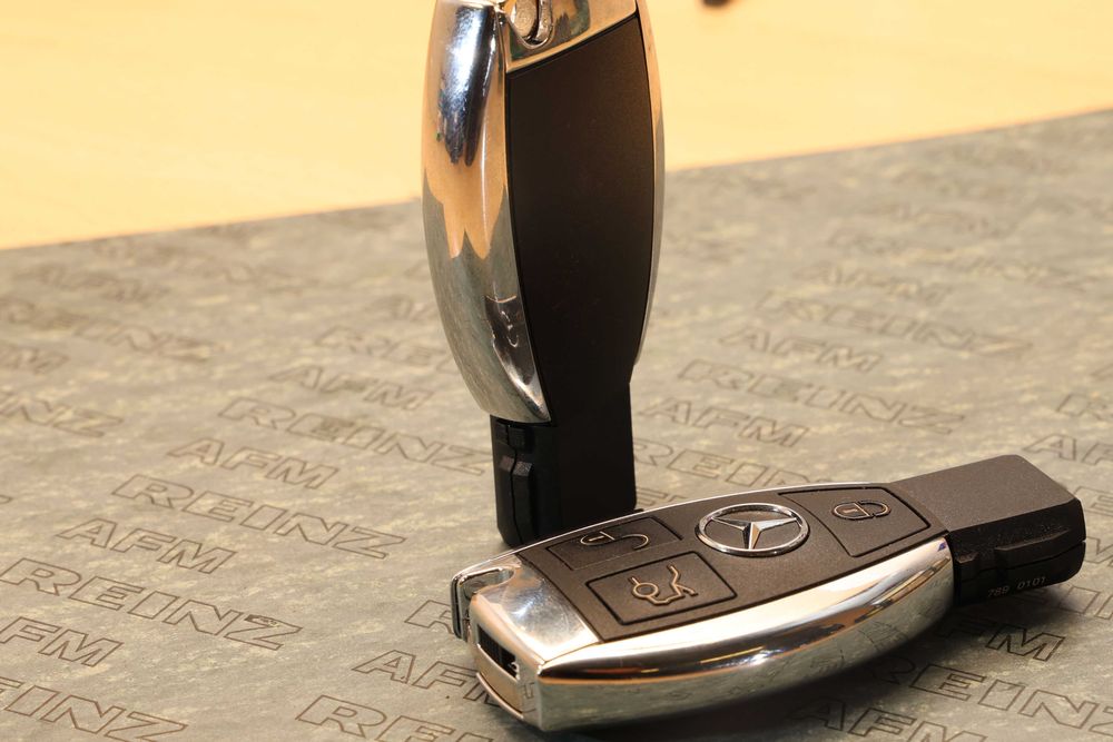 Ключ за Мерцедес ( Mercedes )