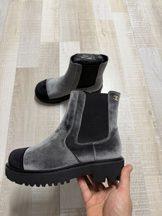 Ghete Chane’ll Chelsea boots. 37,39,40