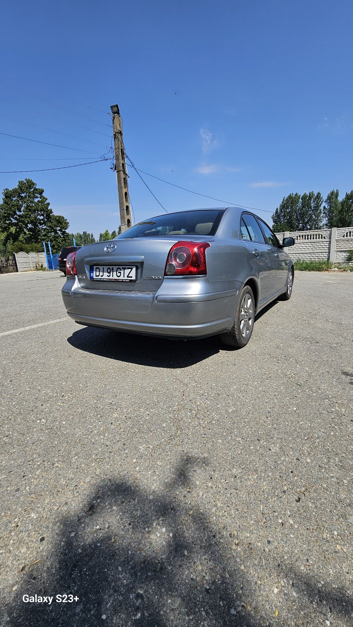 Toyota Avensis T25 1.8 VVT-i benzină, 2007, 166045km

Preț: 3700 eur