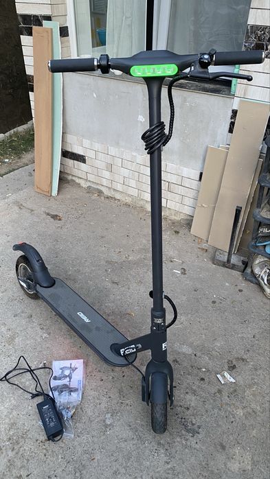 Trotineta electrica REID E4 PLUS sau schimb cu 2 biciclete