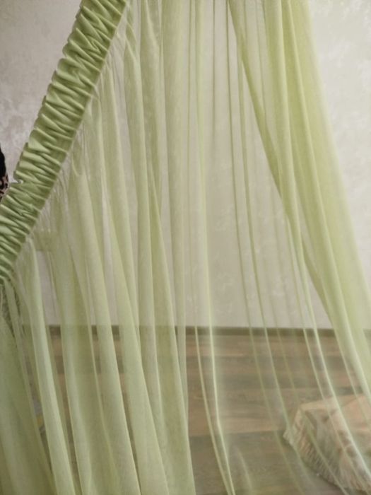 Продю тюль и шторы за низкую цену.