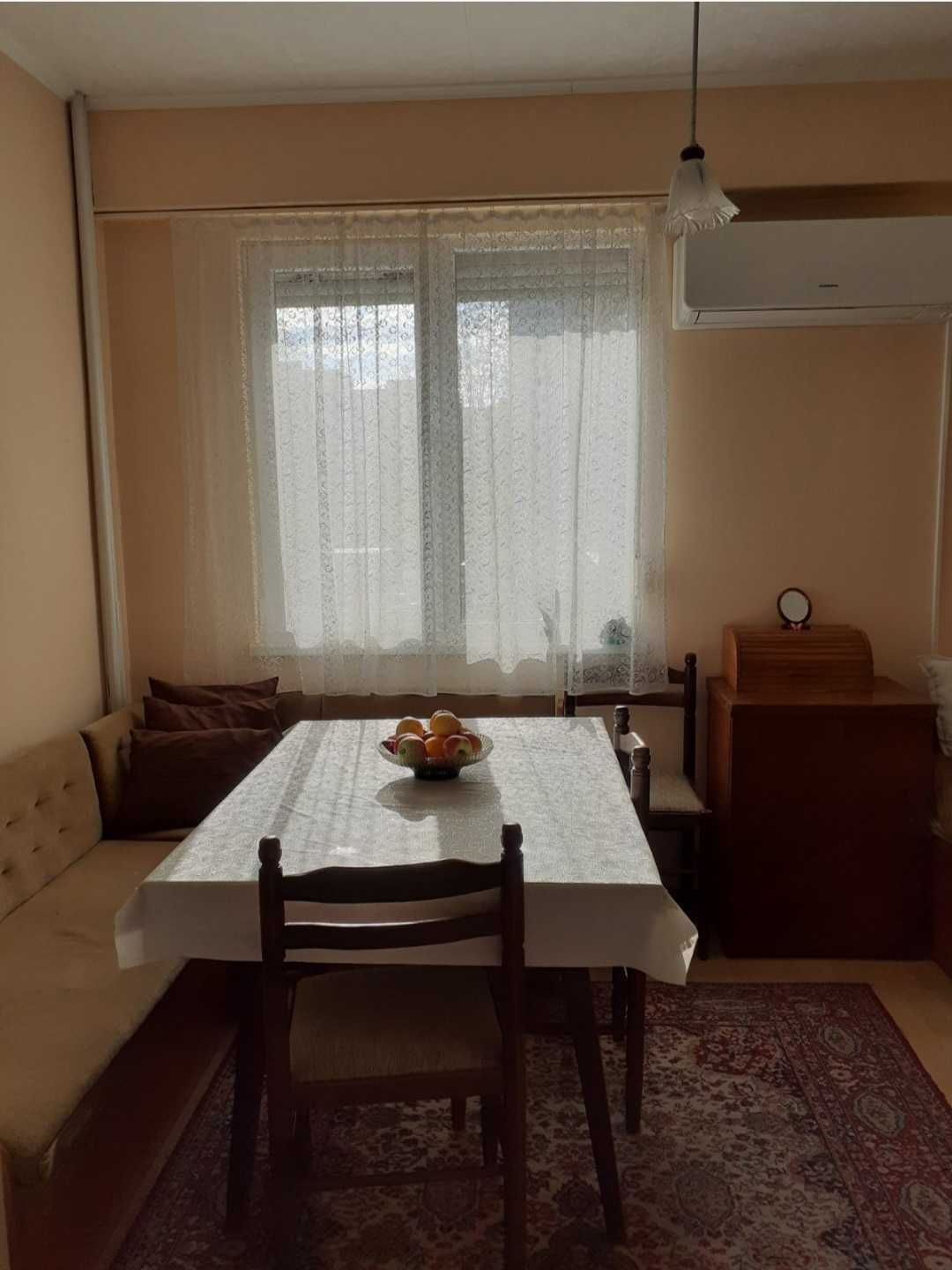 Двустаен апартамент. Собственик.
