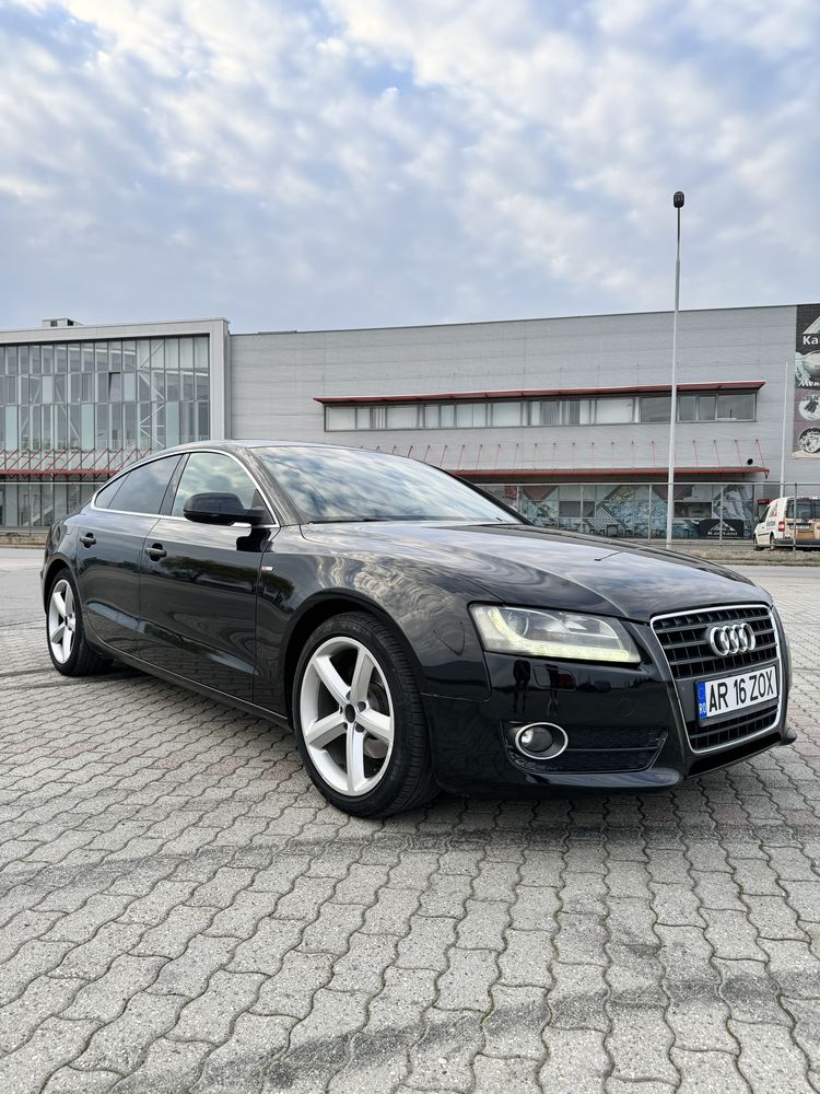 AUDI A5 S-LINE, cutie automată, motor 2.0, 143 CP, carte service