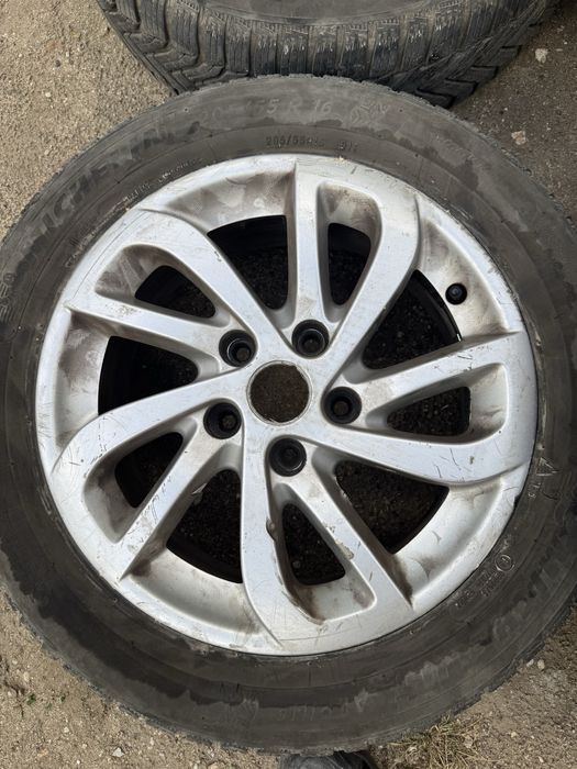 5x114.3 16" джанти с гуми 205/55/16
