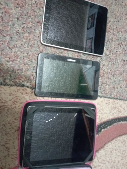 Продам смартфоны есть новые есть б. У все вопросы по телефону у но раб