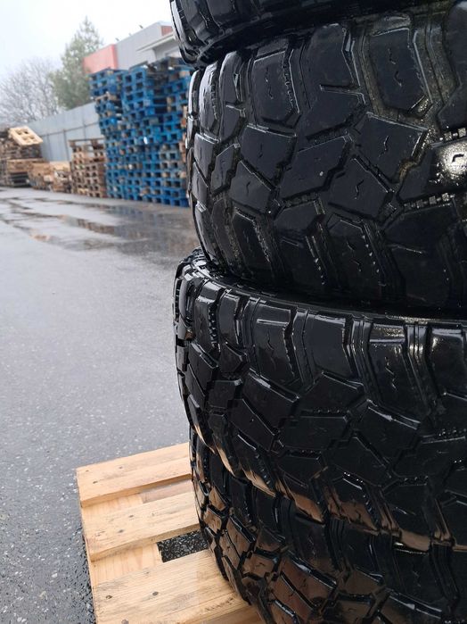 Vand cauciucuri,Off Road .detalii in poze.pret 150 ron.bucata