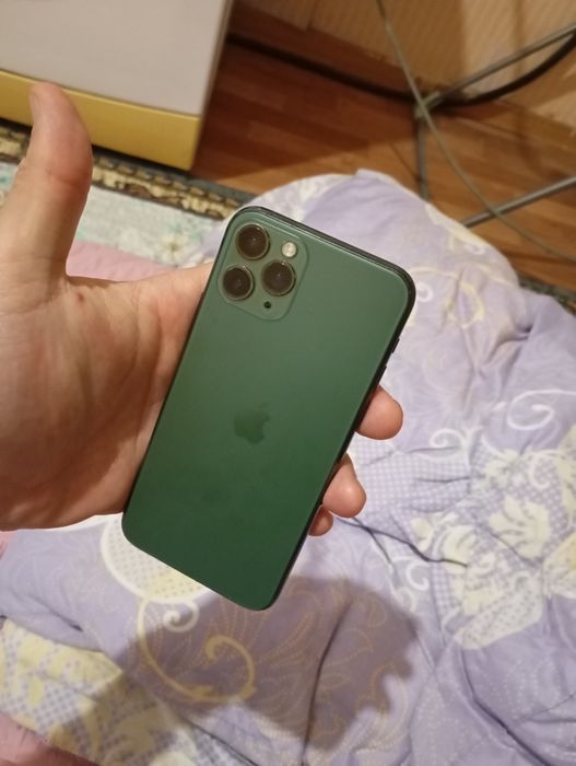 Айфон 11 про память 64гб