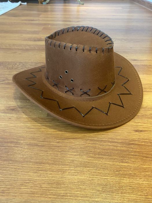 Шляпы, ободки, юбки, перчатки-образы для танцев и выступлений