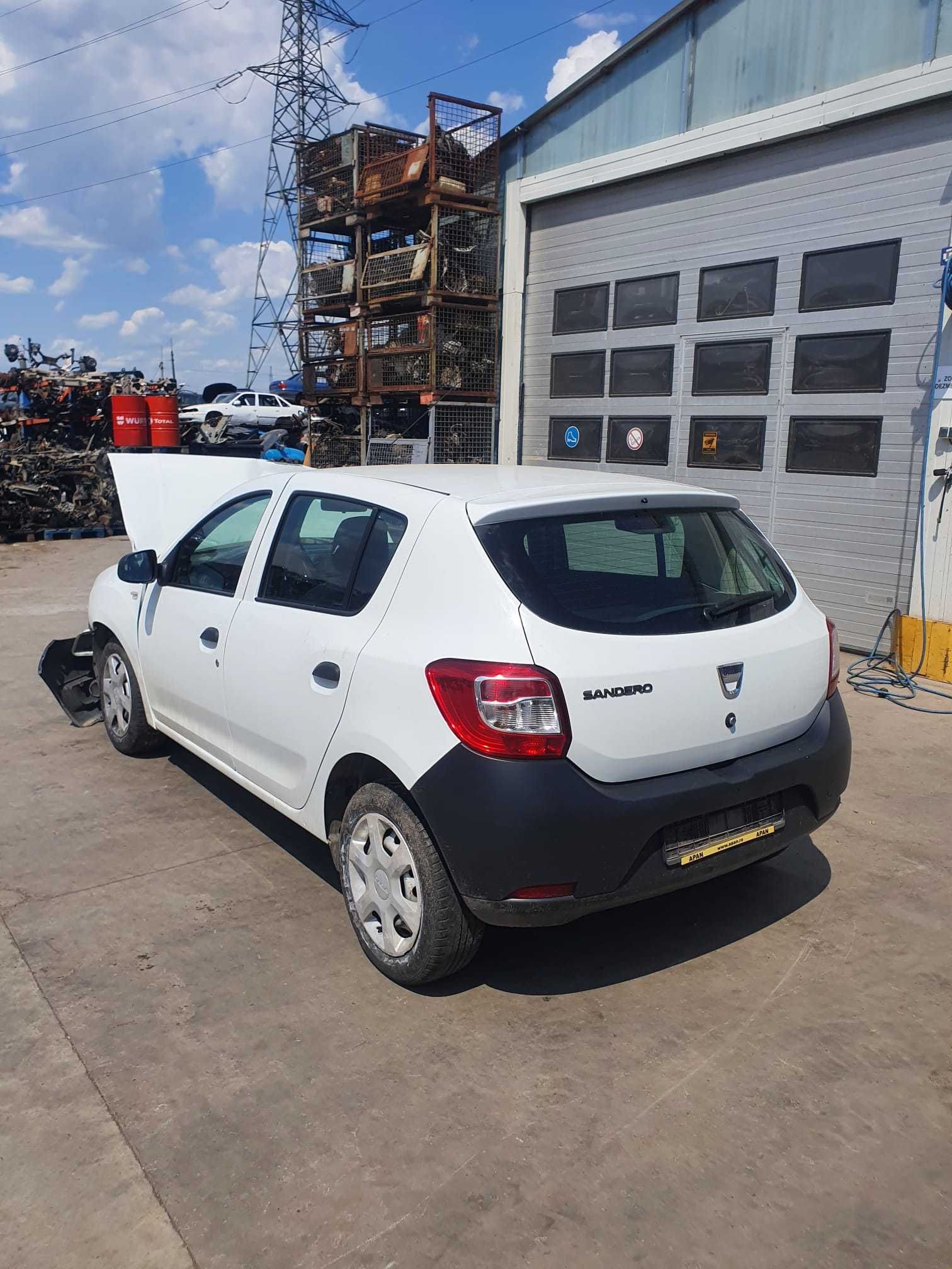 DACIA SANDERO  2015 Dezmembrez/Dezmembram