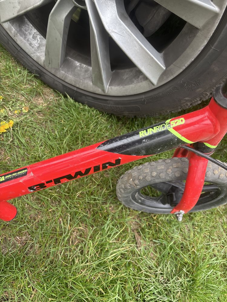 Biciclta fara pedale BTwin