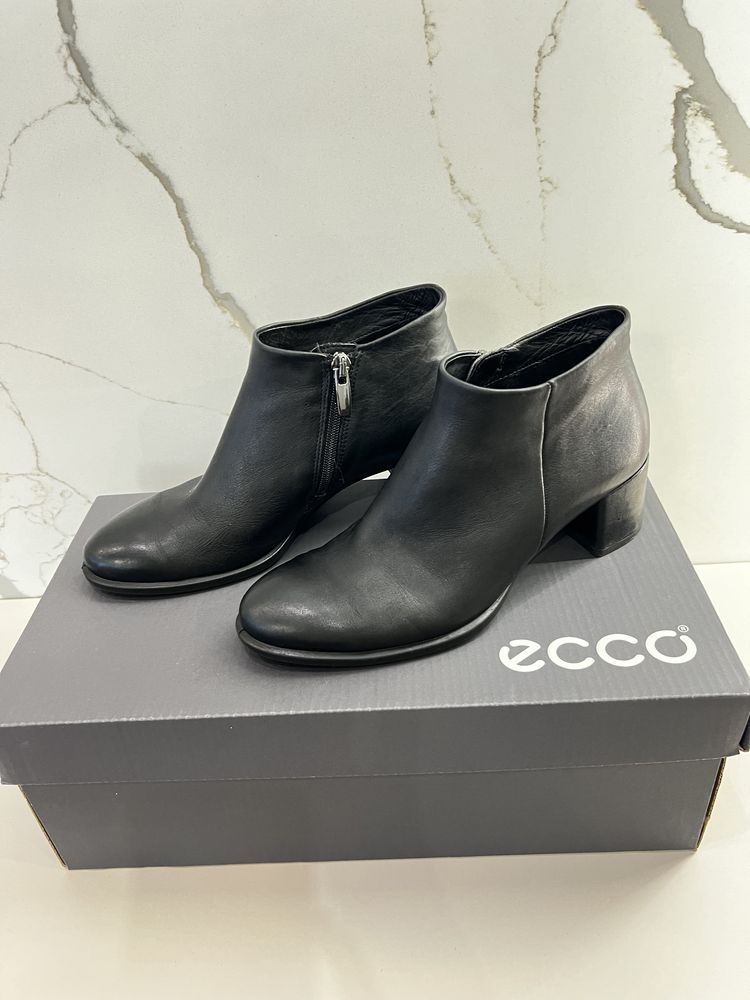 Botine ECCO marimea 35