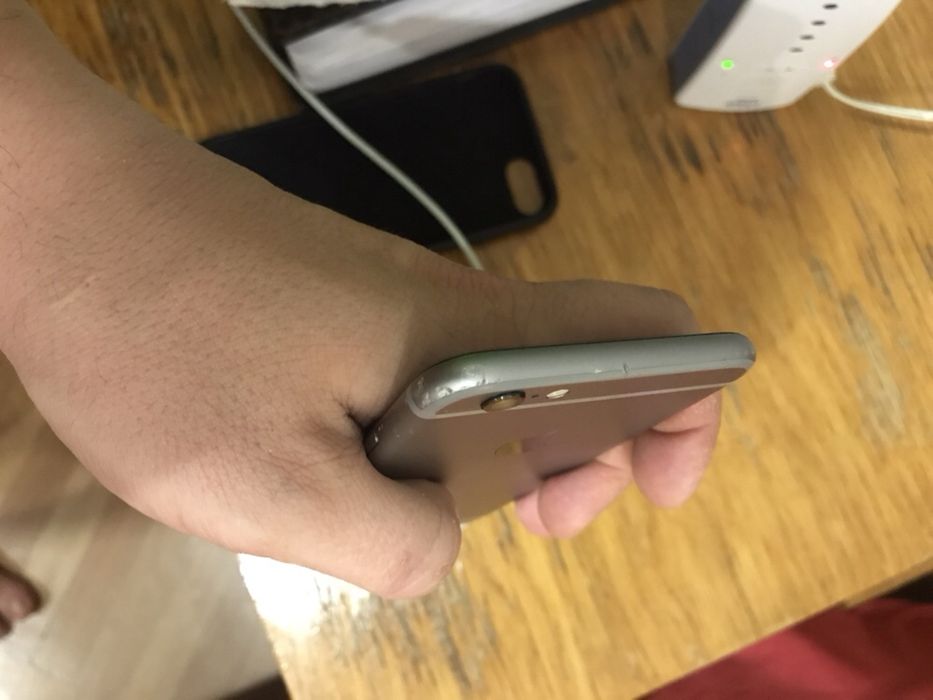 IPhone 6s за части