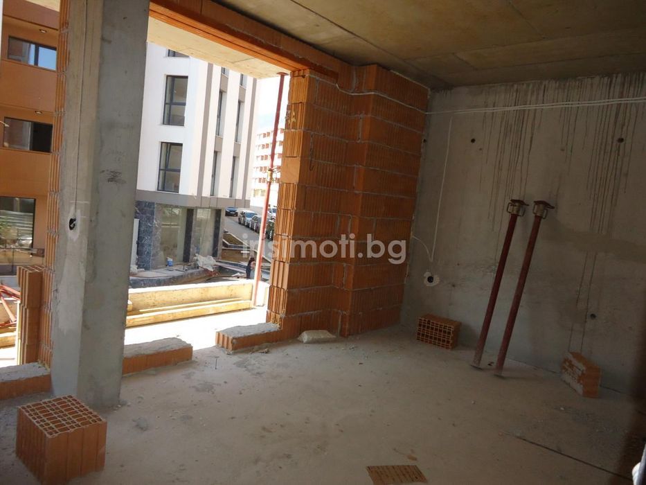 Продава се Тристаен апартамент в София, Малинова долина - 90 кв.м за 2200 €/кв.м - Снимка #10