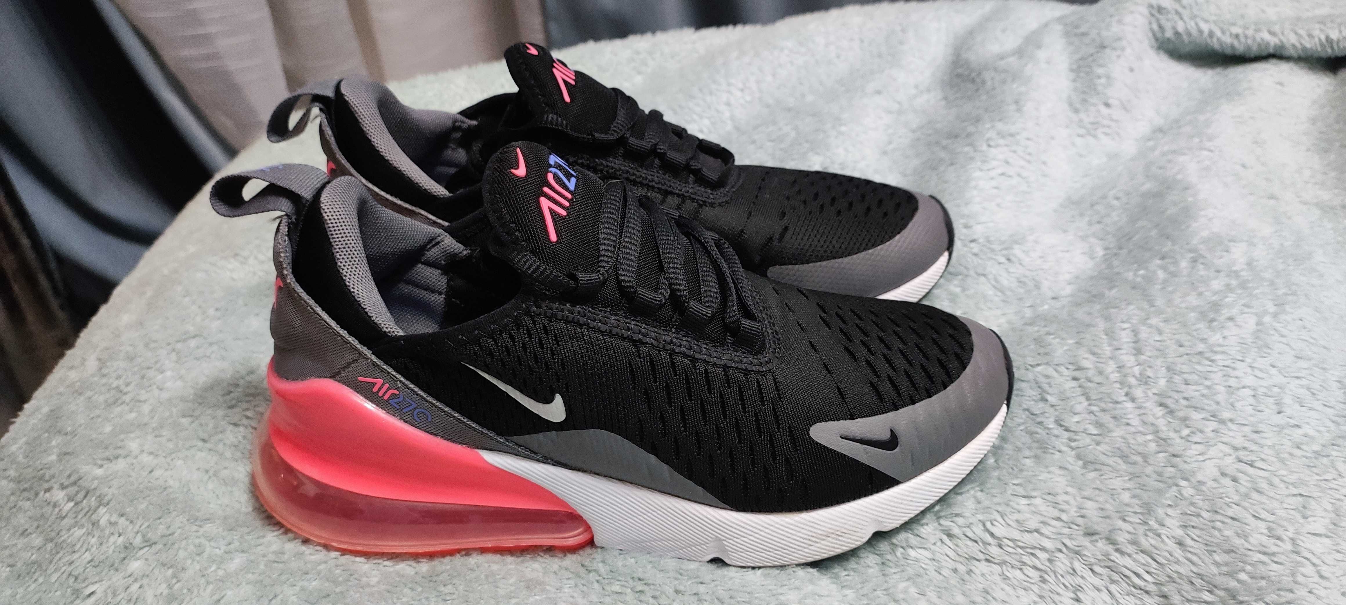 Маратонки Nike air max 270