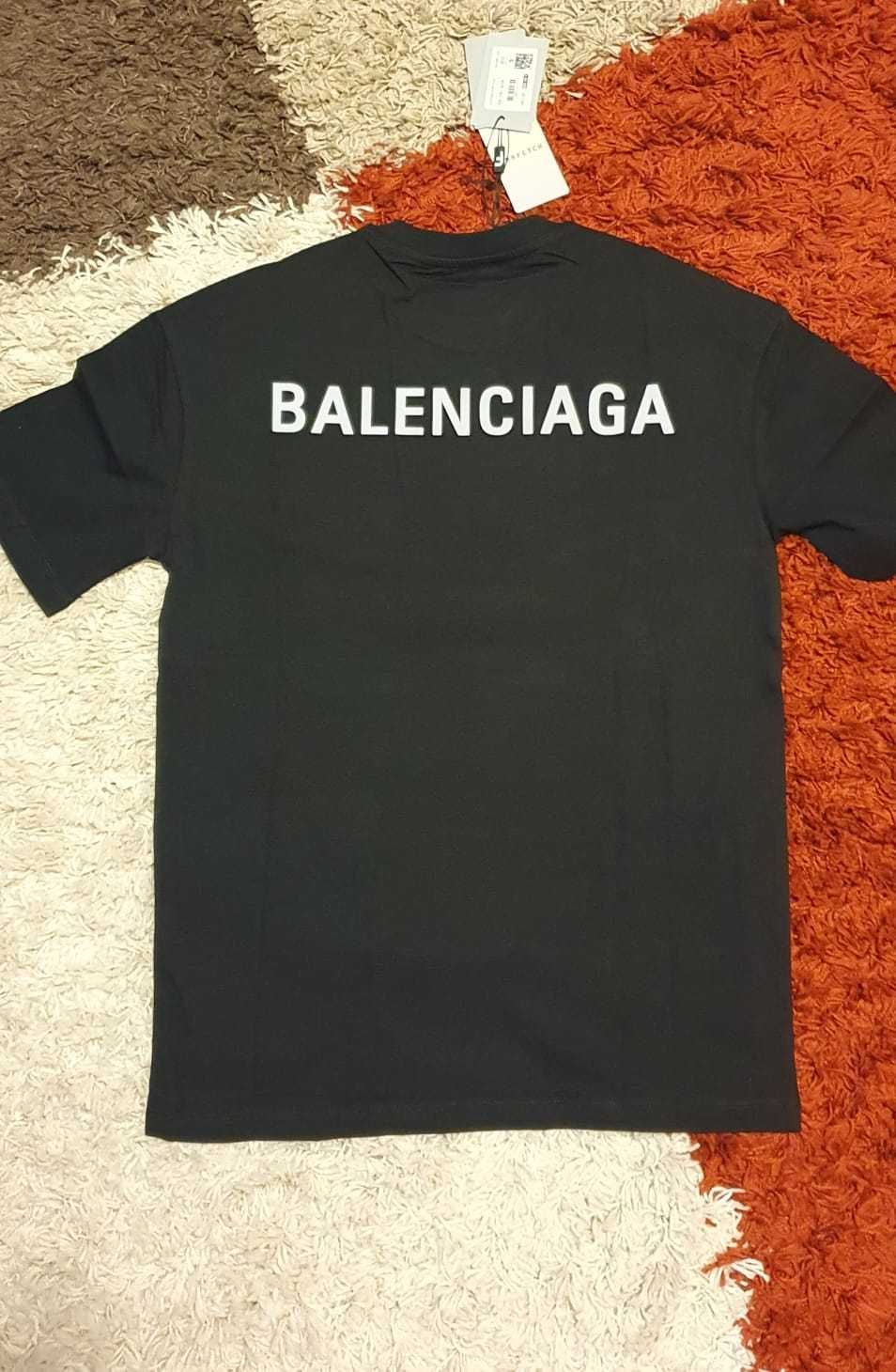 Tricou Balenciaga