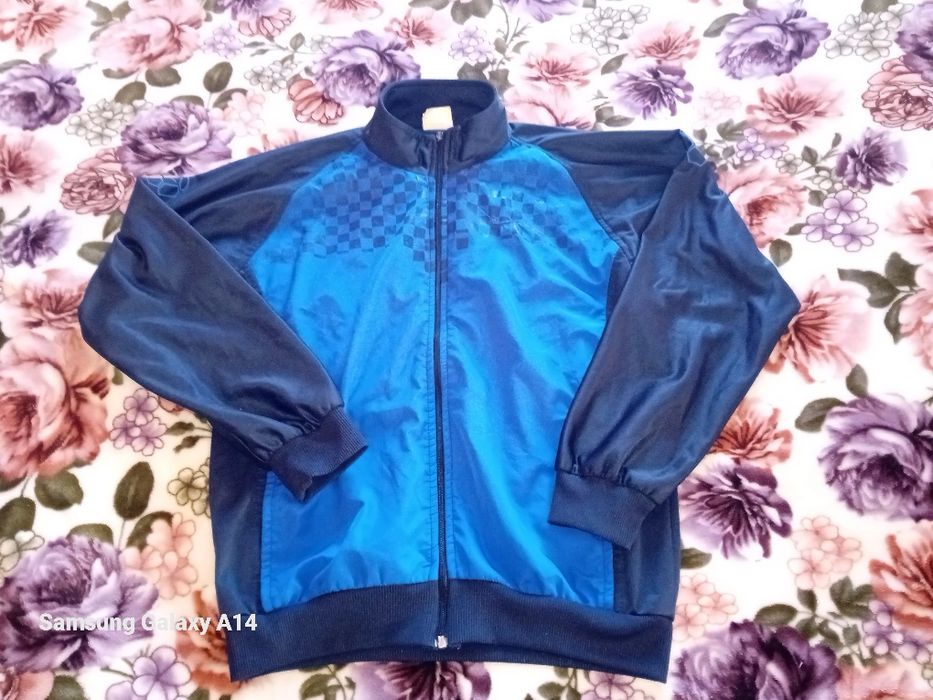 Bluza nike originala  mărimea M