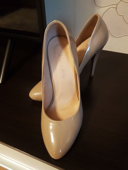 Pantofi lac dama