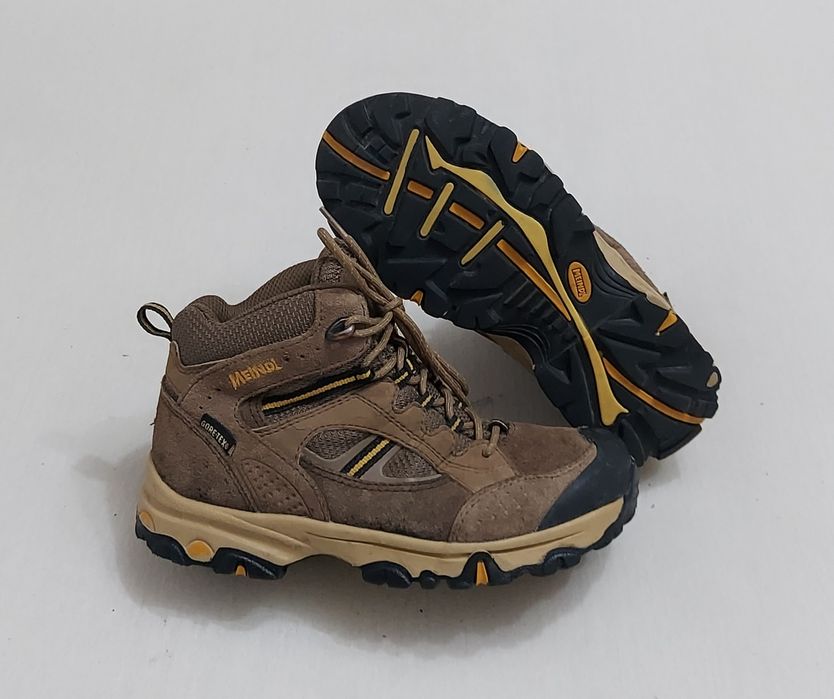 Ghete, bocanci trekking Meindl EDMONTON Gore Tex Dunkelbraun nr. 31 EU