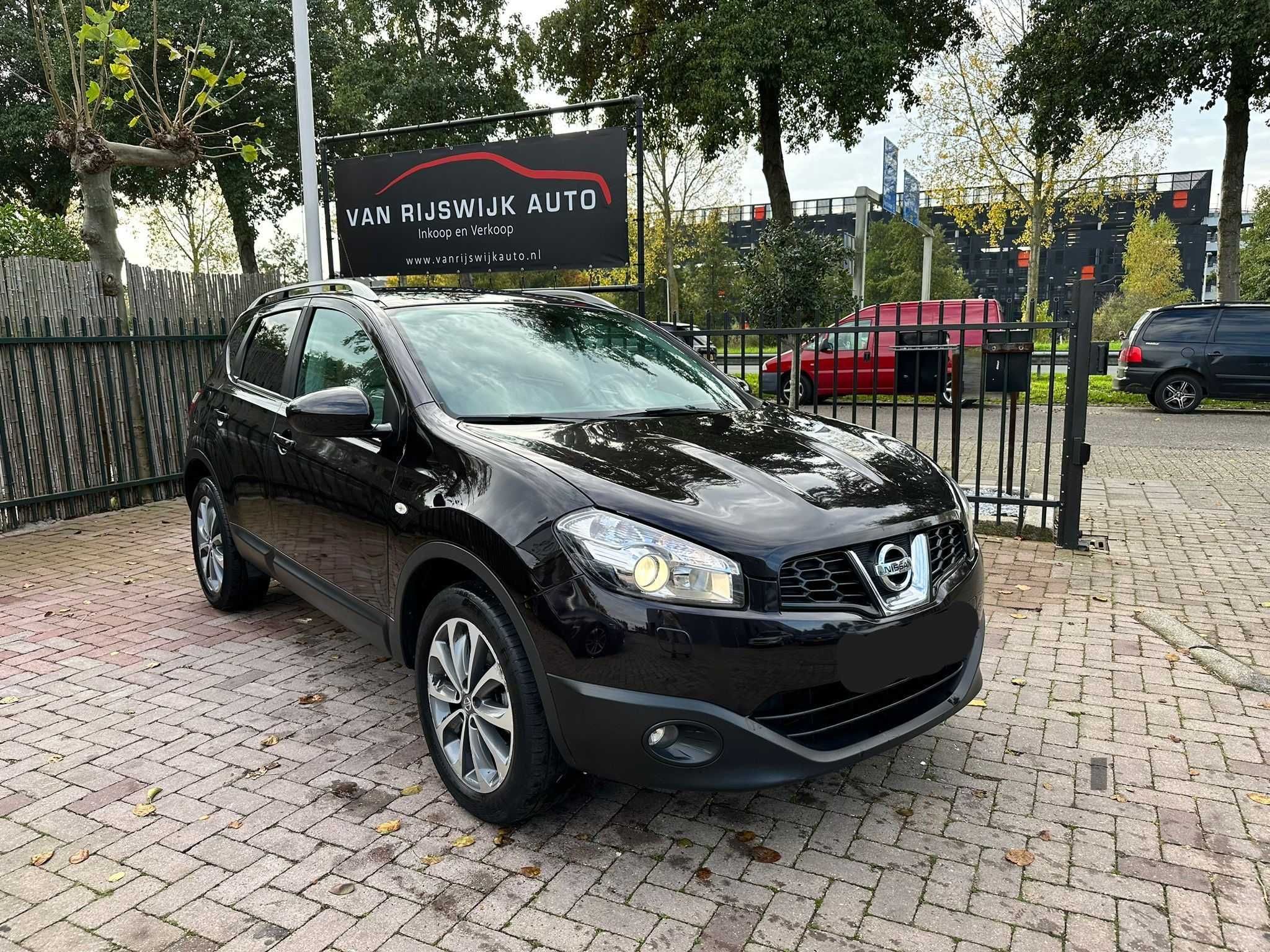 NISSAN Qashqai 2.0 dCi Tekna