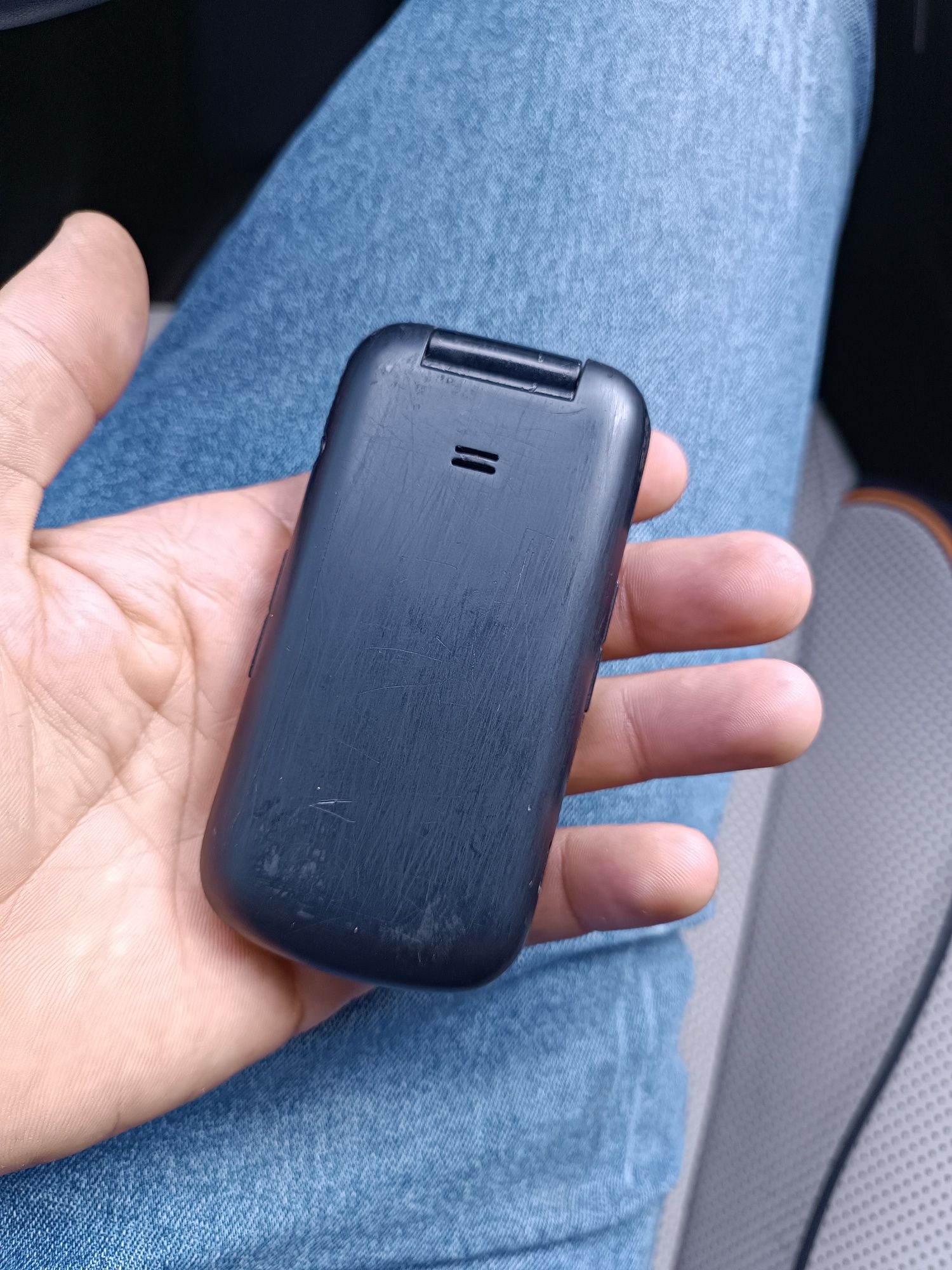 Perfektum samsung  gusto 3 yahshi sastaynada nomer ochkan