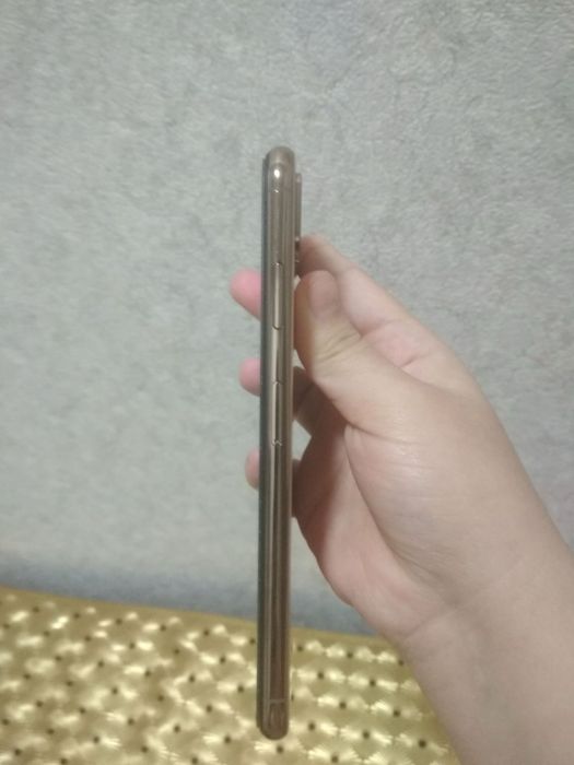 IPhone XS max 256gb yaxshi holatda