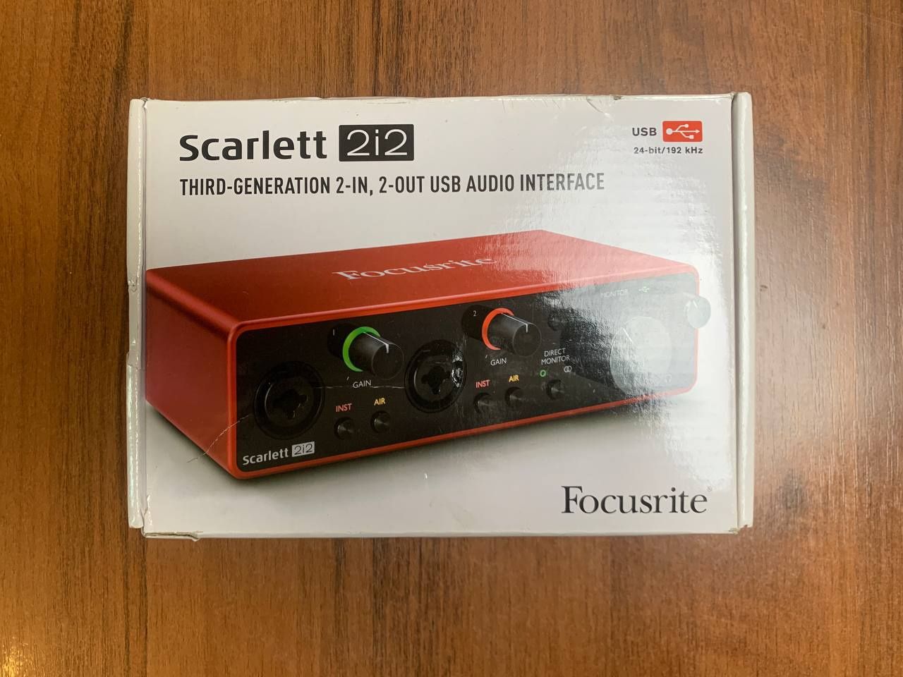 Focusrite 2i2 3rd Generation звуковая карта (до 10 апреля)