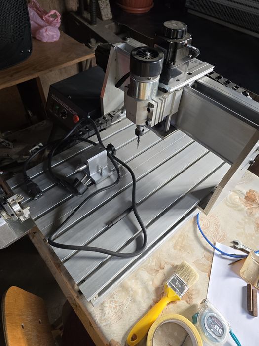 CNC 3040 с четвърта ос!