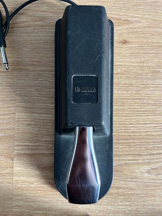 Pedală sustain Yamaha originală, Made in Japan