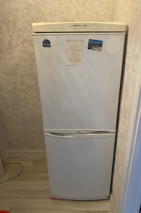 Холодильник LG продам б/у