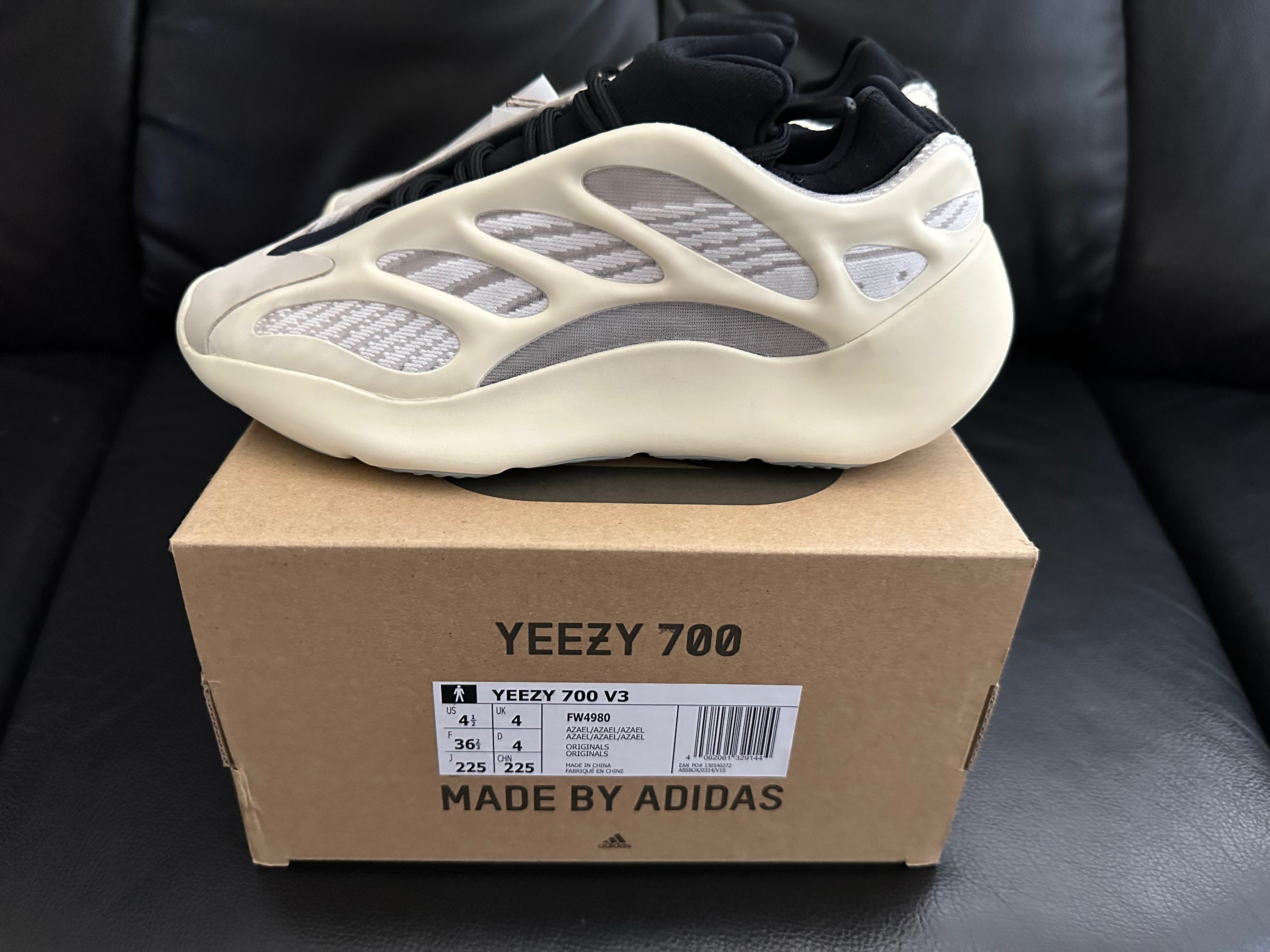 Yeezy 700 V3 Azael Adidas Original