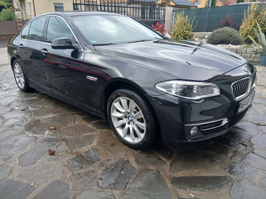Vând BMW seria 5 Luxury  Xdrive, euro 6

Interior piele 
Scaune confor