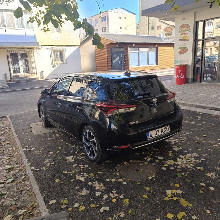 Vand Toyota Auris