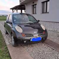 Nissan Micra 1.2 benzina.