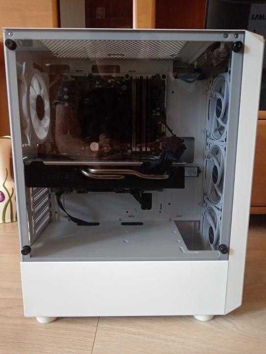 Gamer PC  RX 580 8GB, 16GB RAM, SSD+HDD 2TB