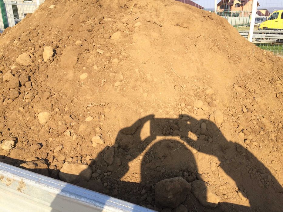 Calcar griblura asfalt balastru nisip pamant umplutura granit beton B.