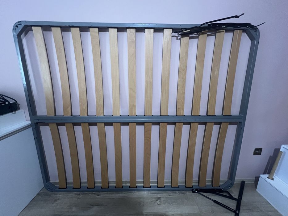 Vand pat tapitat catifea gri facut