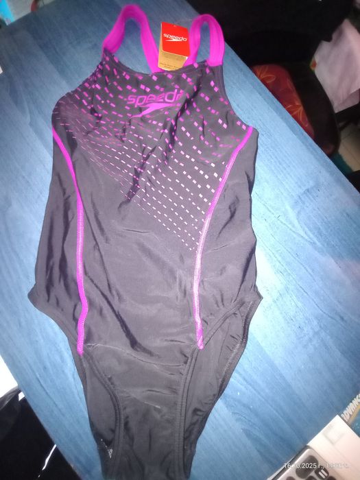 Цял бански Speedo