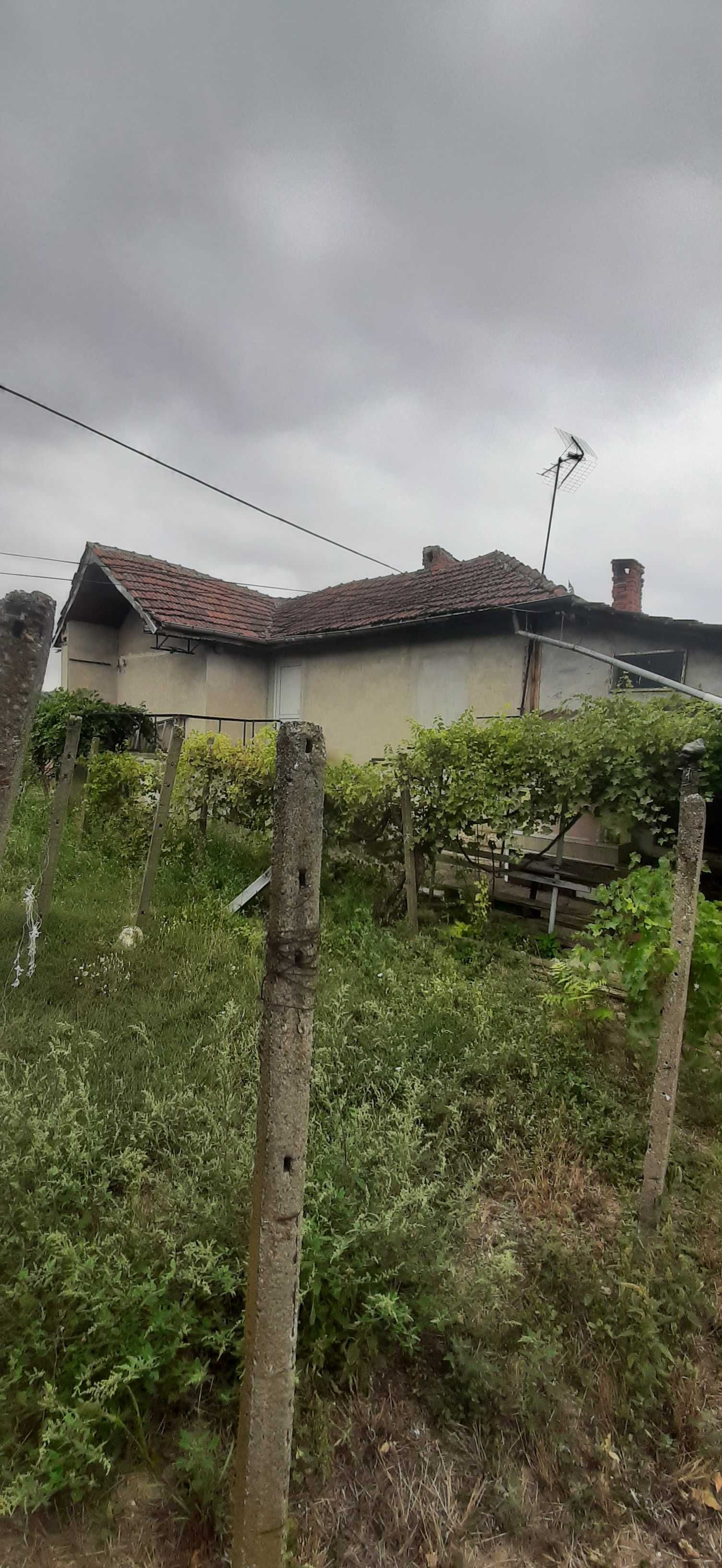 Къща в село Сваленик