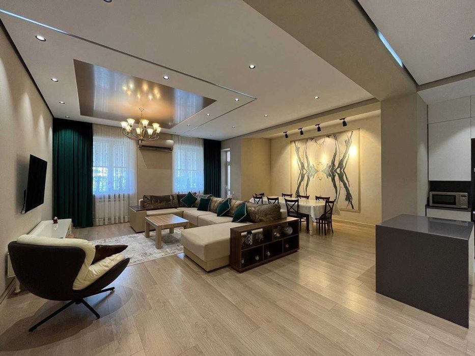 ЖК Нрг Ойбек! Сдается шикарная квартира 3-х ком