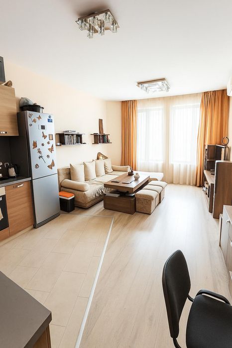 Дава се под наем Двустаен апартамент в Пловдив, Кючук Париж - 54 кв.м за 383 € - Снимка #1