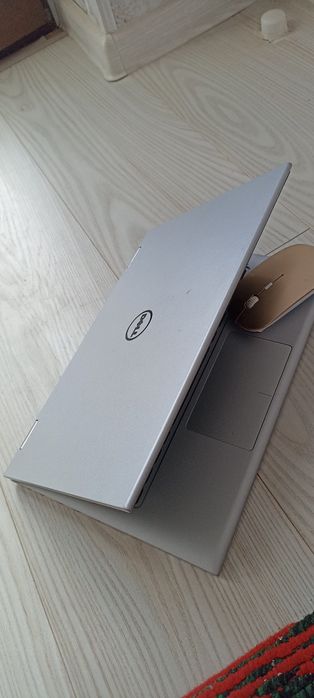 Ноутбук      dell