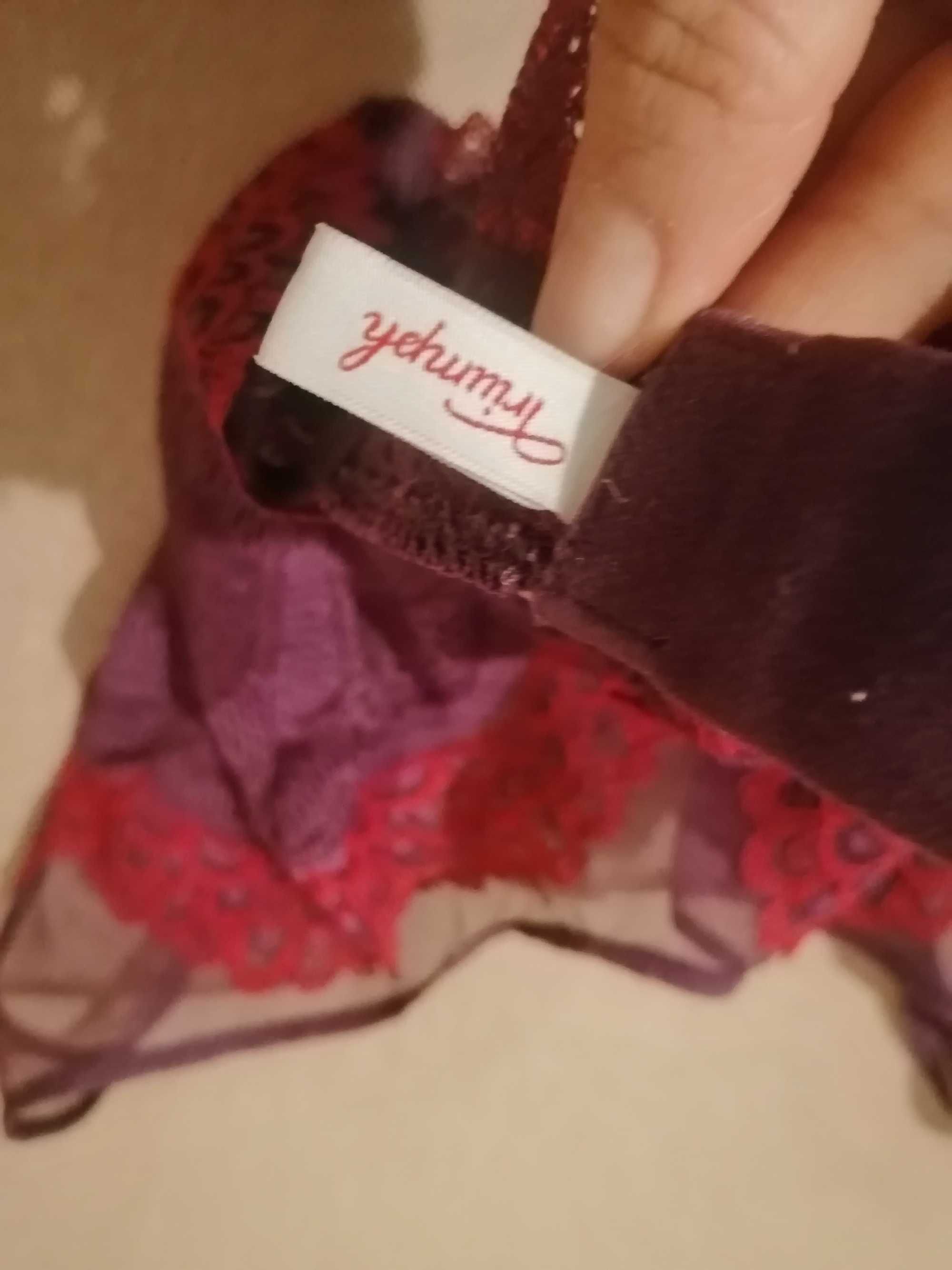 Сутиен Victoria's Secret, Triumph