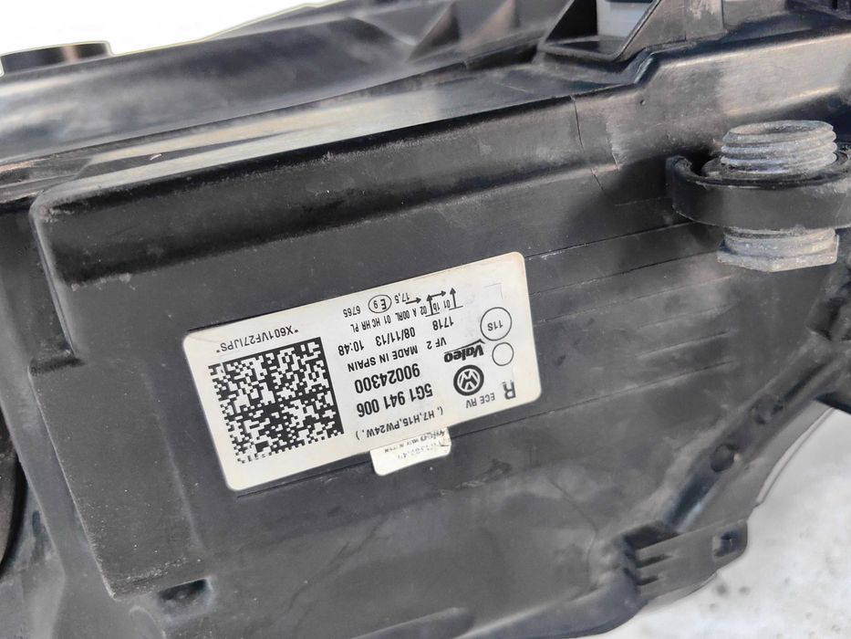 Оригинален фар Vw Golf 7