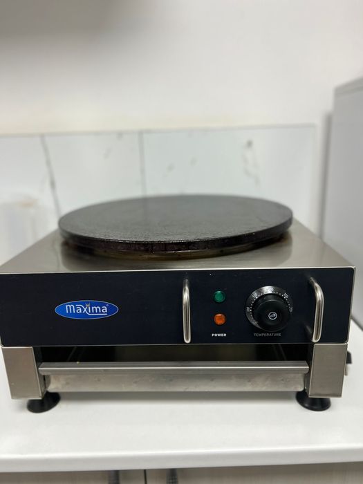 Vand vitrina verticala, hota si plita clatite