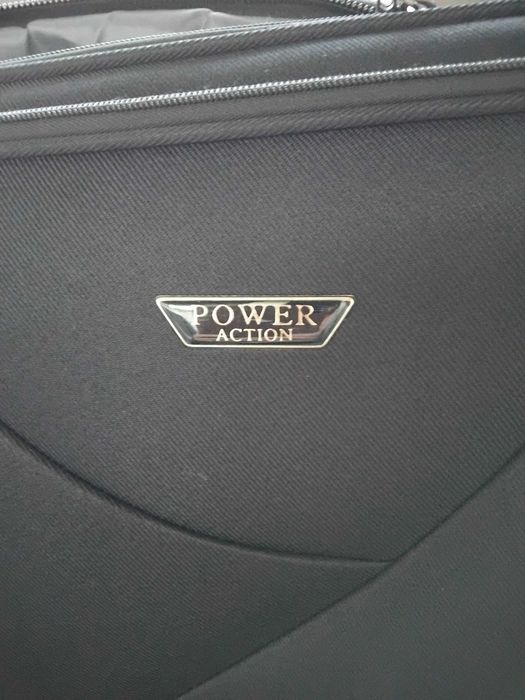 Голям куфар, като нов