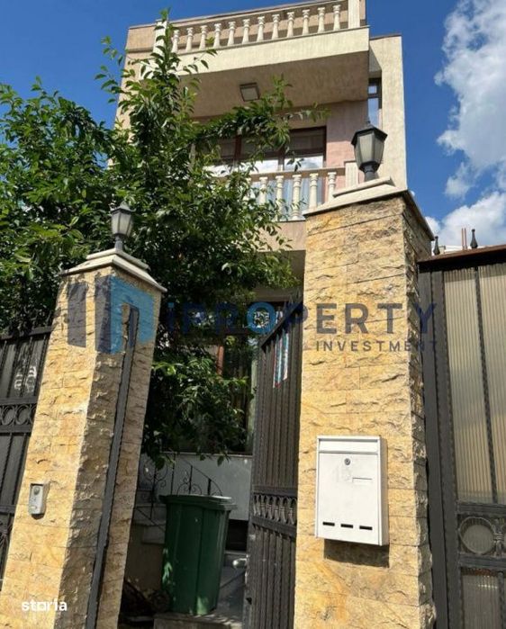 Vila 9 Camere | Colentina | Parcare | Individuala | 6 Dormitoare | 5 B